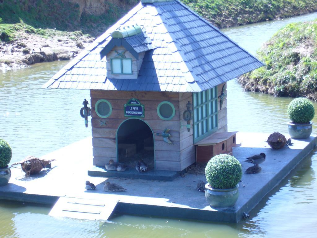 Ferme De Dauval Acomodação com café da manhã Mandeville-en-Bessin Exterior foto