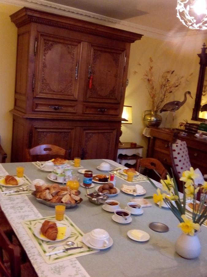 Ferme De Dauval Acomodação com café da manhã Mandeville-en-Bessin Exterior foto